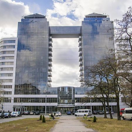 Отель Khortitsa Palace Запорожье Экстерьер фото